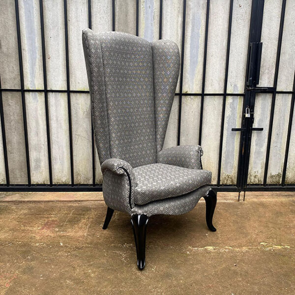 ia-1066 lazy chair