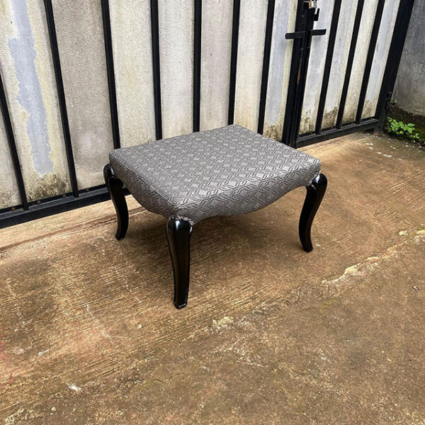 ia-1066 lazy chair